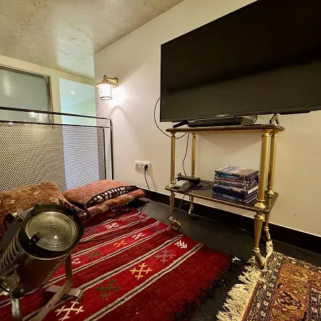 La Caladine In A Quiet Location וילה