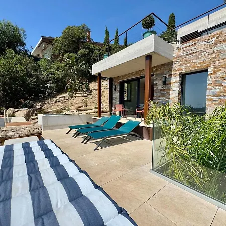 La Caladine In A Quiet Location *