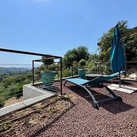 La Caladine In A Quiet Location *