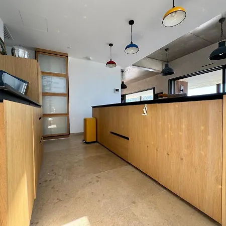 La Caladine In A Quiet Location فيلة بورم لي ميموزا